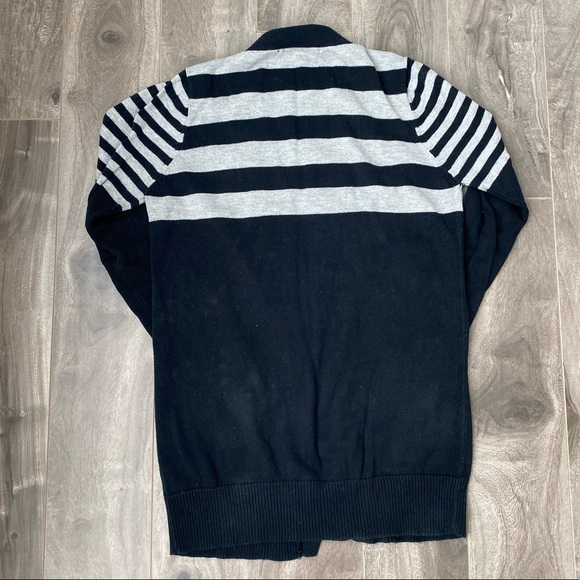Women’s Forever 21 black and grey stripe cardigan - Picture 8 of 8